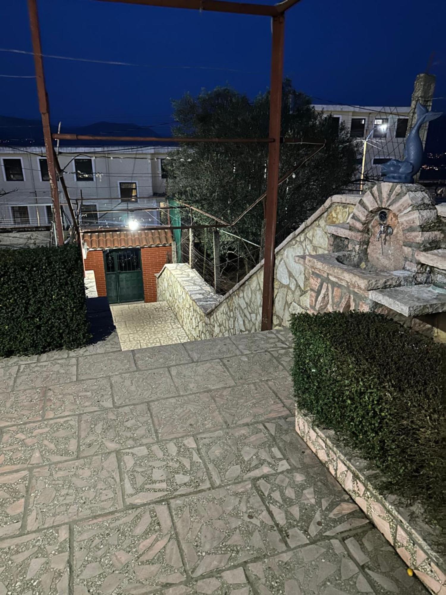 Villa Kevin'S Sarande Ngoại thất bức ảnh