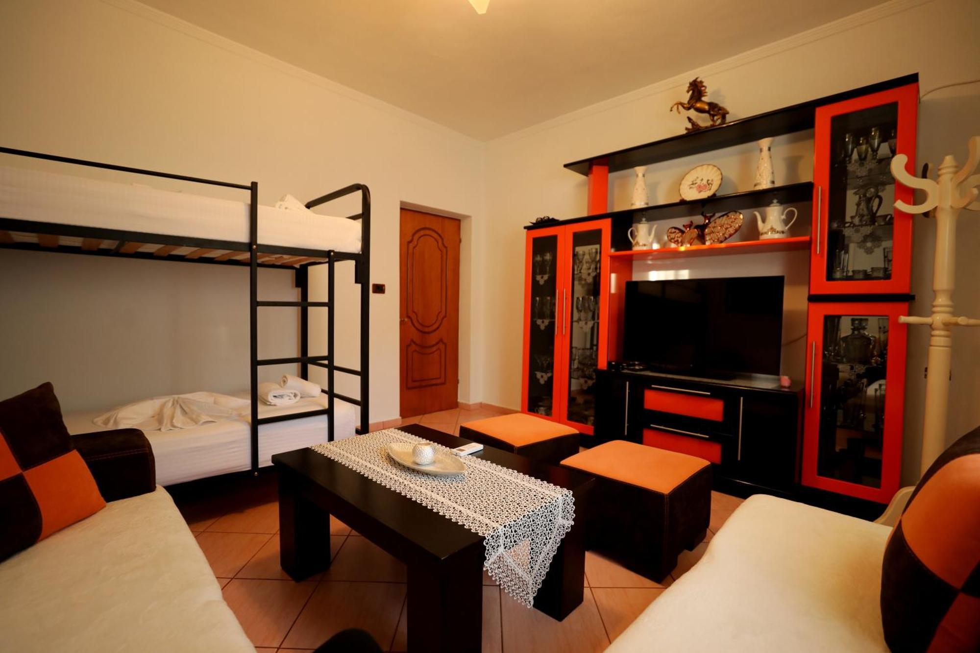 Villa Kevin'S Sarande Ngoại thất bức ảnh